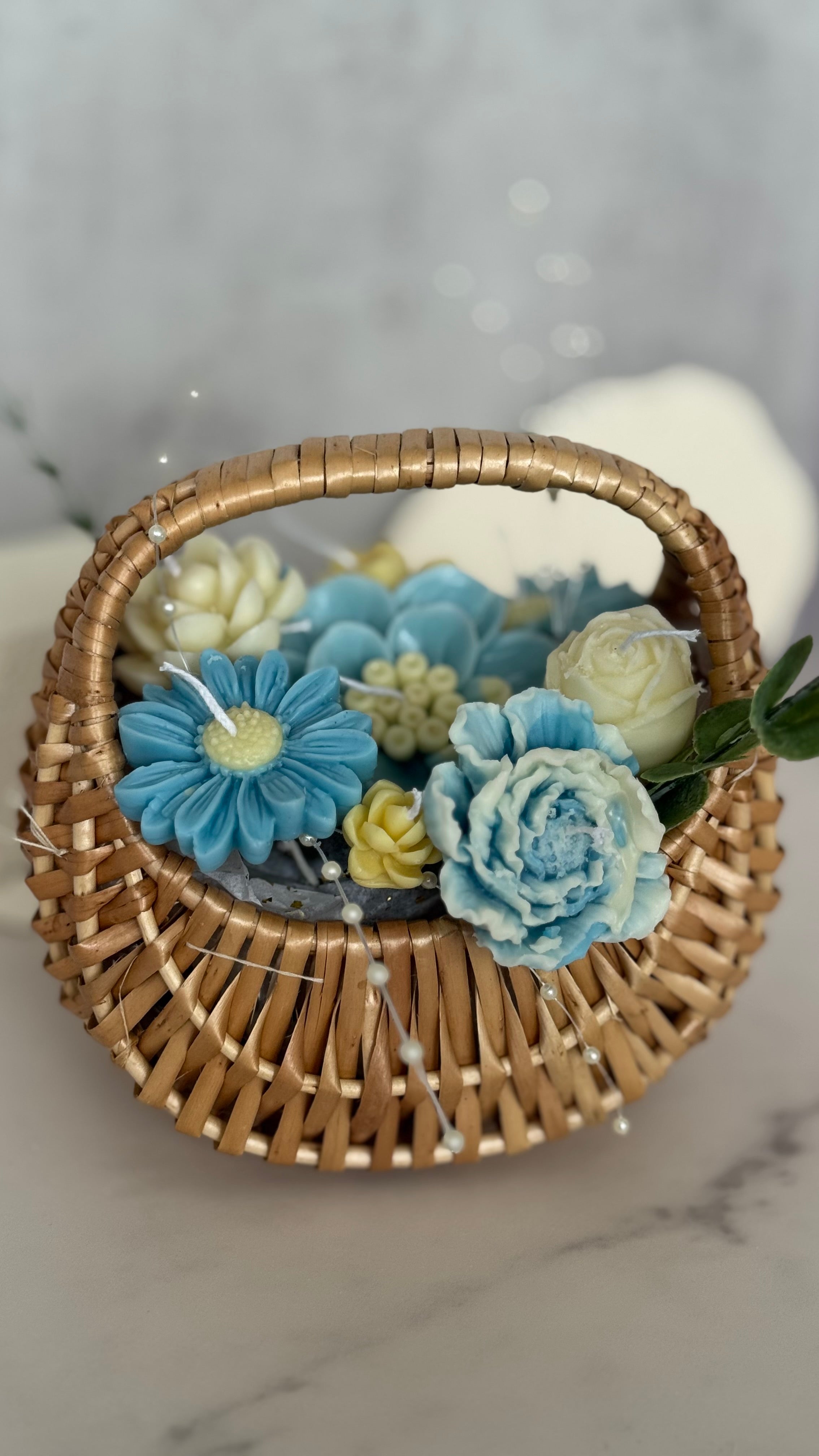 Flower Basket Candle